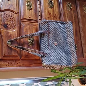 💚Alfred Sung Tapestry Style Travel/Weekender Bag